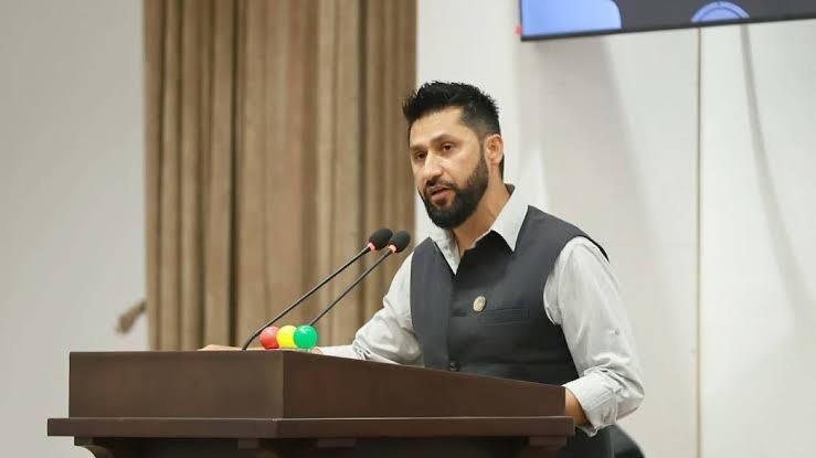 रास्वपा सभापति रवि लामिछानेले पार्टी, संसद् र सरकारबीचको सम्बन्ध बलियो बनाउनुपर्ने बताएका छन्।